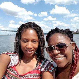 Meet your Posher, Shantale